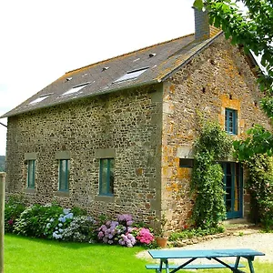  Hébergement de vacances Les Basses Besmes France